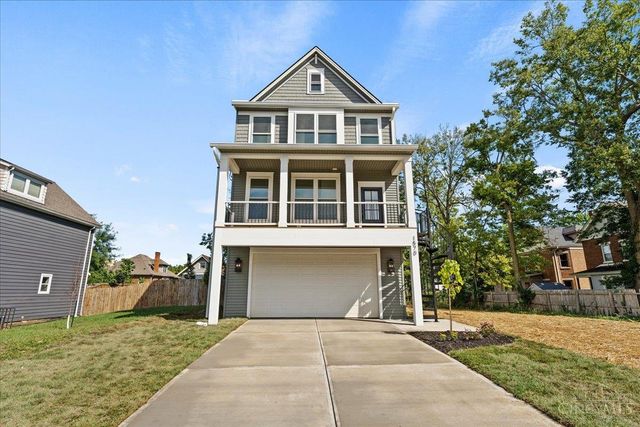 1570 St Leger Place, Cincinnati, OH 45207