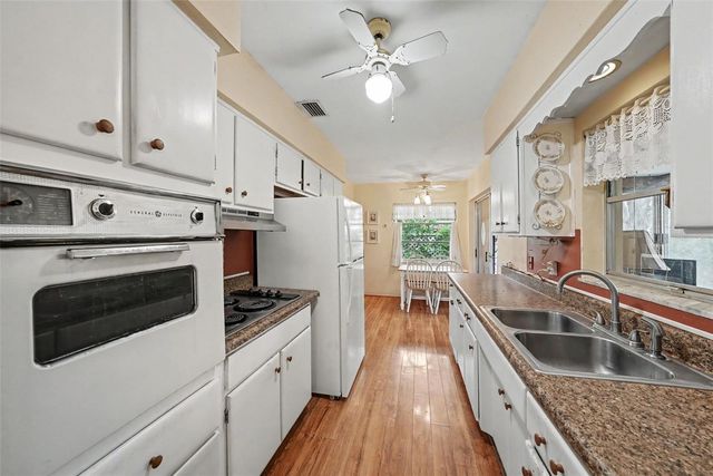 2400 INDIGO DR, Clearwater, FL 33763