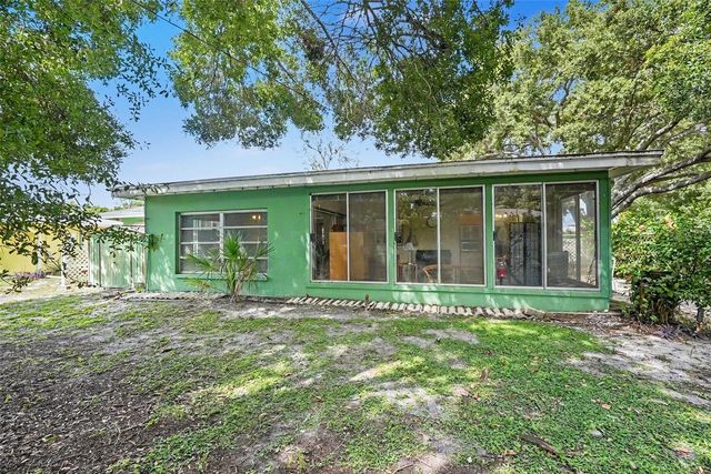 2400 INDIGO DR, Clearwater, FL 33763