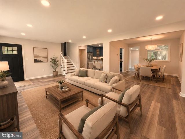 2415 RAMBLER RD, Wilmington, DE 19810