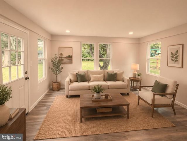 2415 RAMBLER RD, Wilmington, DE 19810