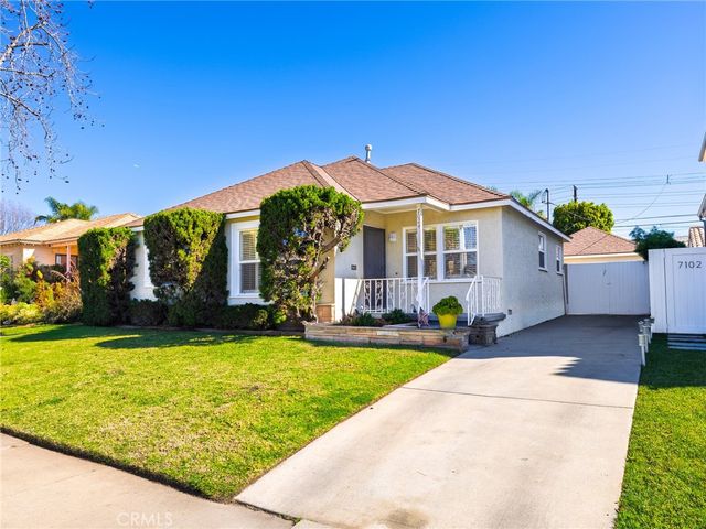 7024 Alverstone, Los Angeles, CA 90045