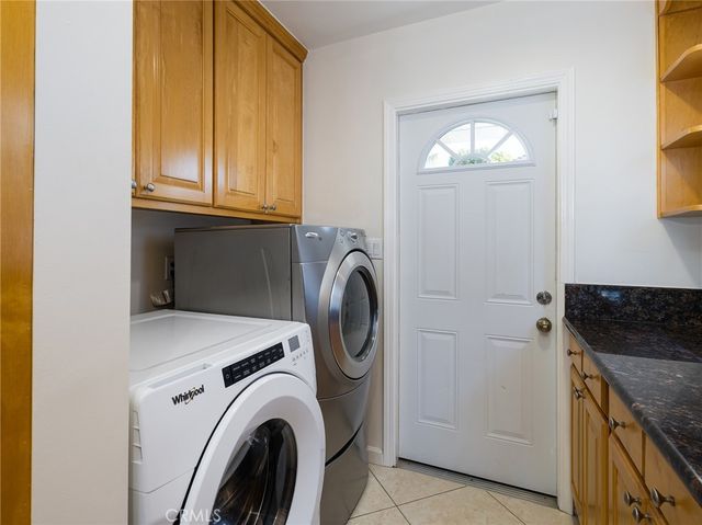 7024 Alverstone, Los Angeles, CA 90045