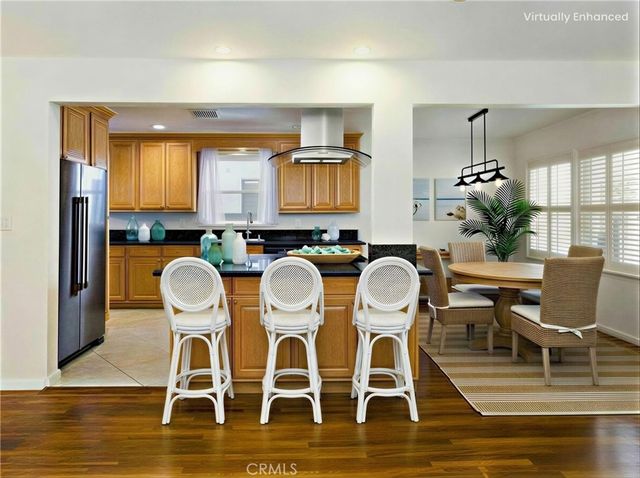 7024 Alverstone, Los Angeles, CA 90045