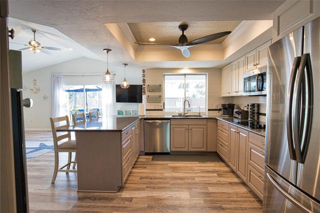 815 ACADIA ROAD, Venice, FL 34293