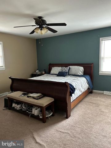 5502 LARCH ST, Fredericksburg, VA 22407