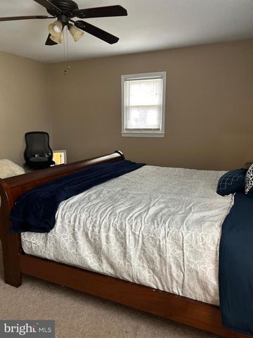 5502 LARCH ST, Fredericksburg, VA 22407