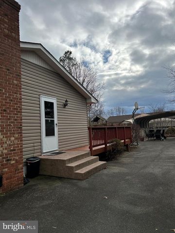 5502 LARCH ST, Fredericksburg, VA 22407