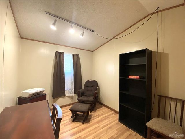 3000 Spur Drive J9, Mission, TX 78574