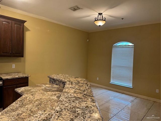 201 S 1st Avenue, Edinburg, TX 78539