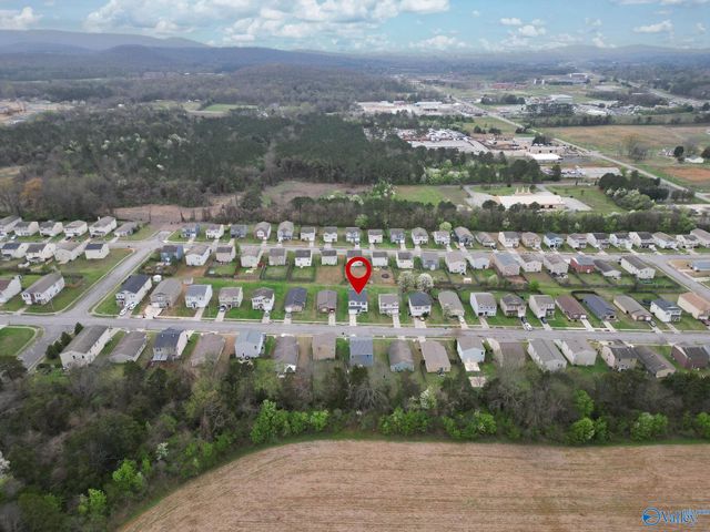 124 Dormont Drive, Huntsville, AL 35810