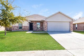 1818 Willowbrook Drive, Terrell, TX 75160
