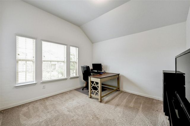 757 Cherrystone LOOP, Buda, TX 78610