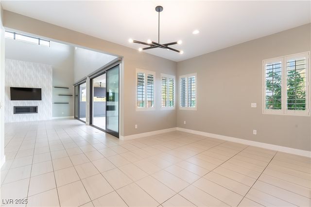 20 Garden Rain Drive, Las Vegas, NV 89135