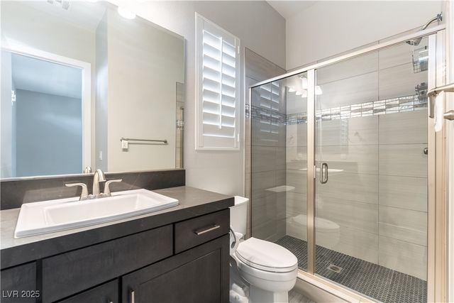 20 Garden Rain Drive, Las Vegas, NV 89135