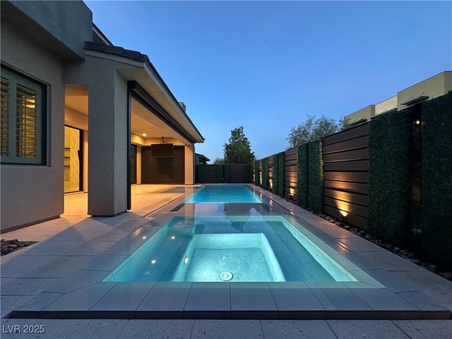 20 Garden Rain Drive, Las Vegas, NV 89135