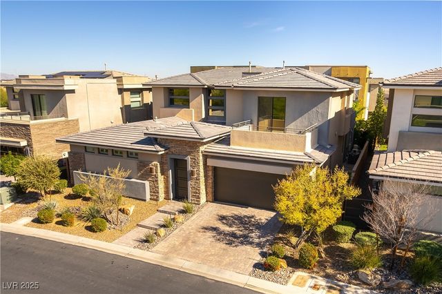 20 Garden Rain Drive, Las Vegas, NV 89135