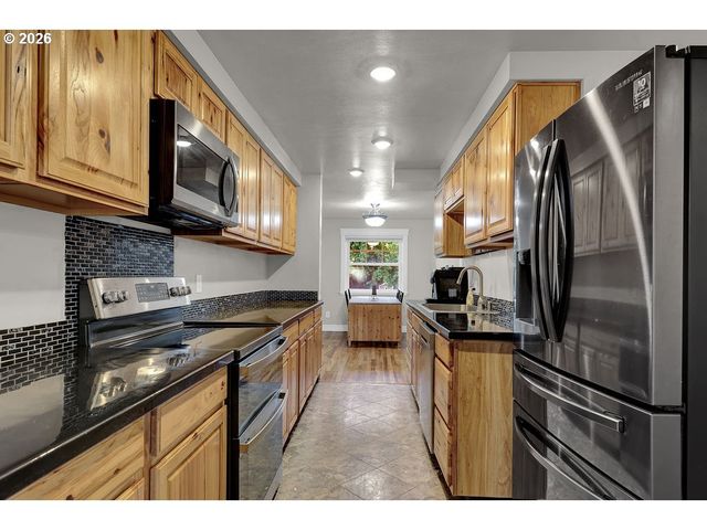 88234 RICHMOND St, Eugene, OR 97402