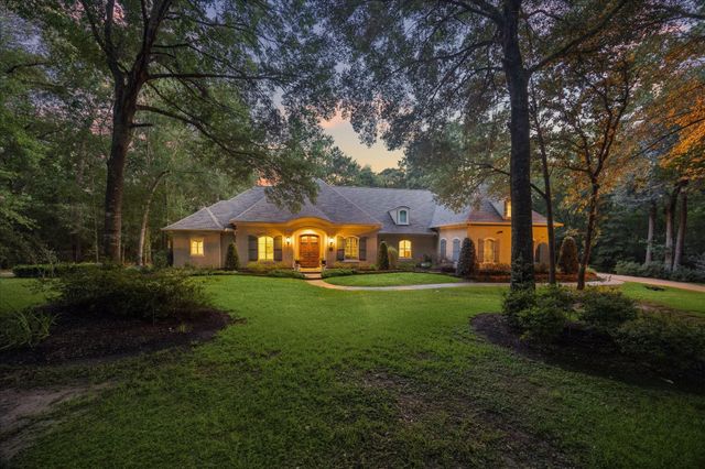 37519 Edgewater Drive, Pinehurst, TX 77362