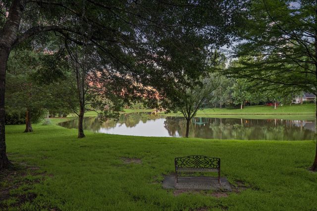 37519 Edgewater Drive, Pinehurst, TX 77362