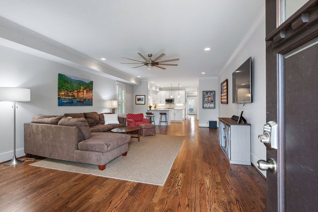 414B Saint Francis Ave, Nashville, TN 37205