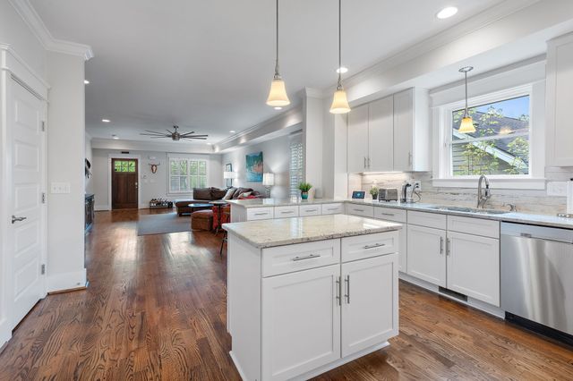 414B Saint Francis Ave, Nashville, TN 37205