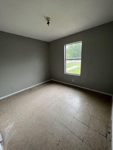 6801 Stonleigh PL B, Austin, TX 78744