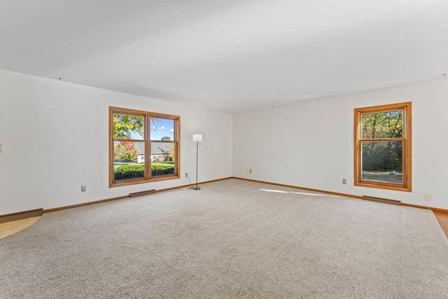 E7173 Eagle Ridge Court, Reedsburg, WI 53959