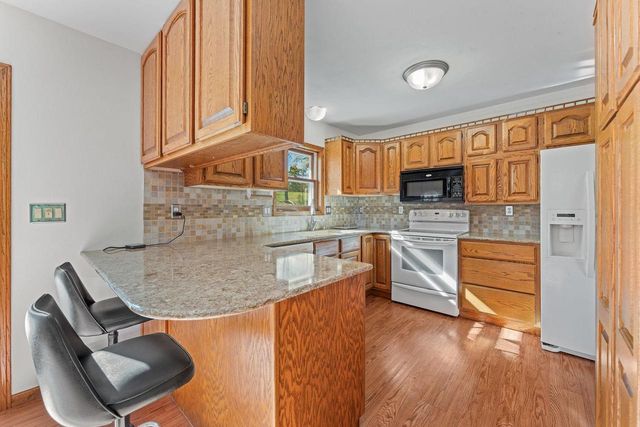 E7173 Eagle Ridge Court, Reedsburg, WI 53959