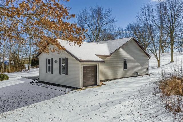 E7173 Eagle Ridge Court, Reedsburg, WI 53959