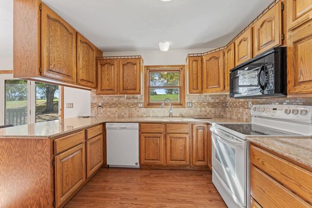 E7173 Eagle Ridge Court, Reedsburg, WI 53959