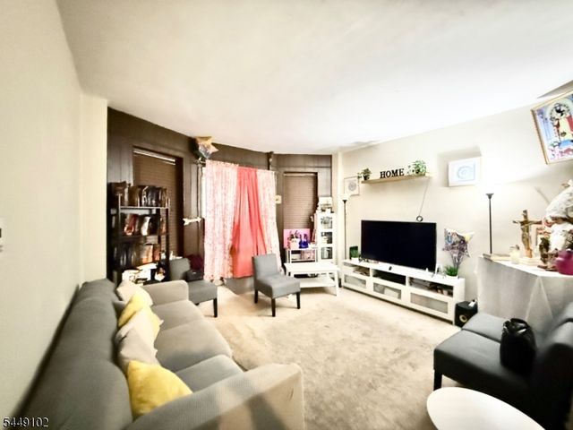 37 Krueger Pl, Passaic City, NJ 07055