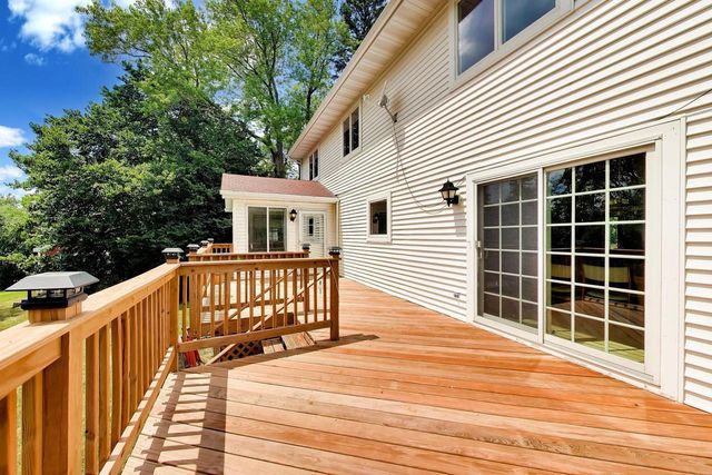 N3201 Highland DRIVE, Lake Geneva, WI 53147