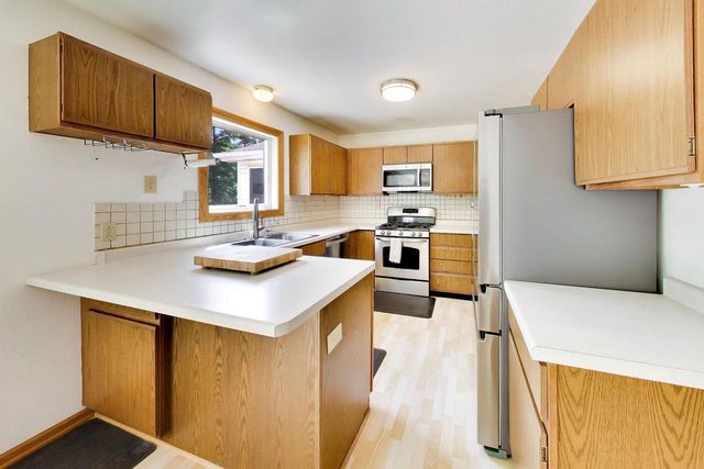N3201 Highland DRIVE, Lake Geneva, WI 53147