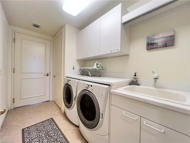 23850 Via Italia CIR 605, Estero, FL 34134