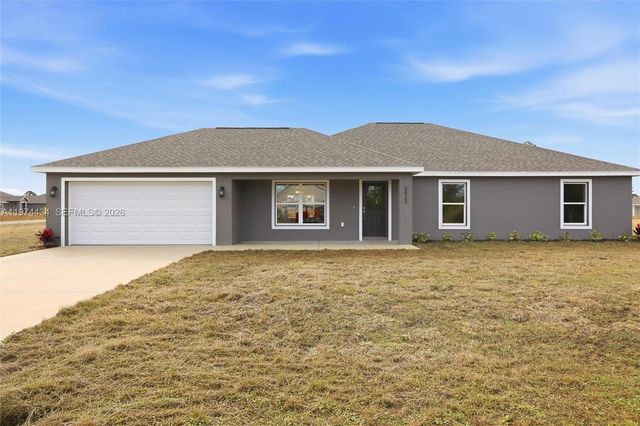 6823 Dickinson Drive, Sebring, FL 33872