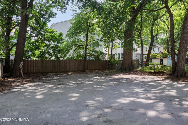 92 Chestnut Street, East Orange, NJ 07018