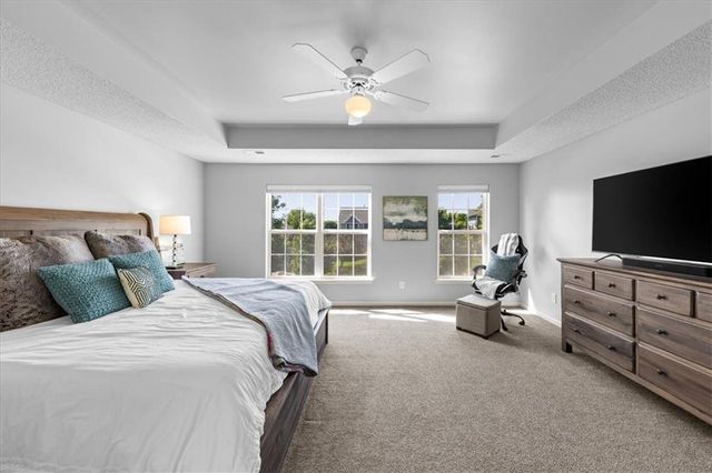 362 S Stonecrest Road, Olathe, KS 66061