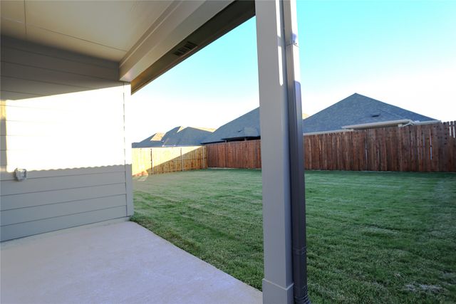 521 Whispering Winds Trail, Princeton, TX 75071