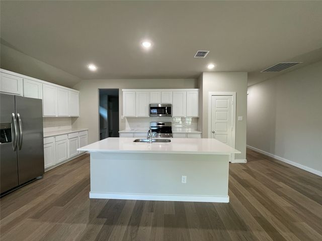 521 Whispering Winds Trail, Princeton, TX 75071