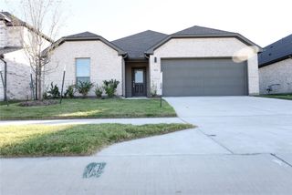 521 Whispering Winds Trail, Mckinney, TX 75071