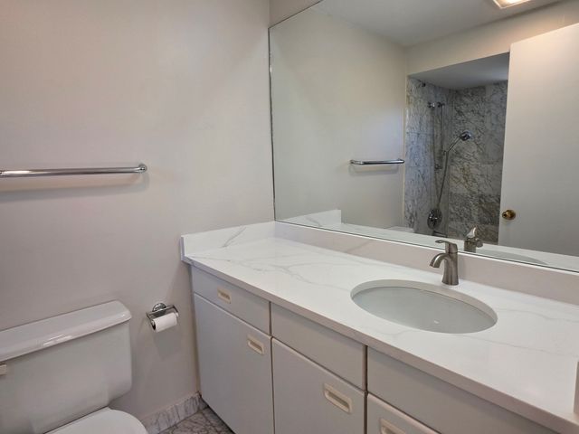 931 Massachusetts Ave 303, Cambridge, MA 02139