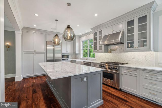 13 OVERLEA WAY, Erdenheim, PA 19038