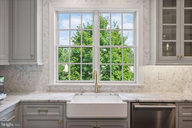 13 OVERLEA WAY, Erdenheim, PA 19038