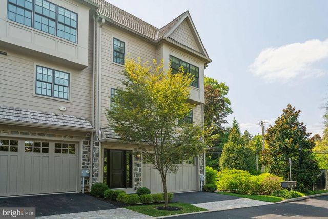 13 OVERLEA WAY, Erdenheim, PA 19038