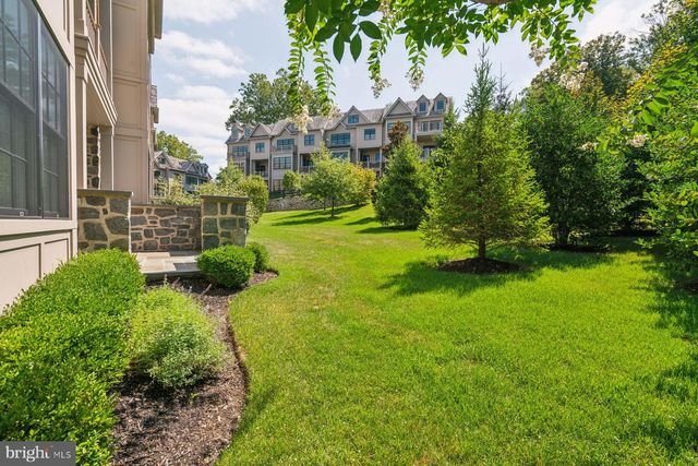 13 OVERLEA WAY, Erdenheim, PA 19038