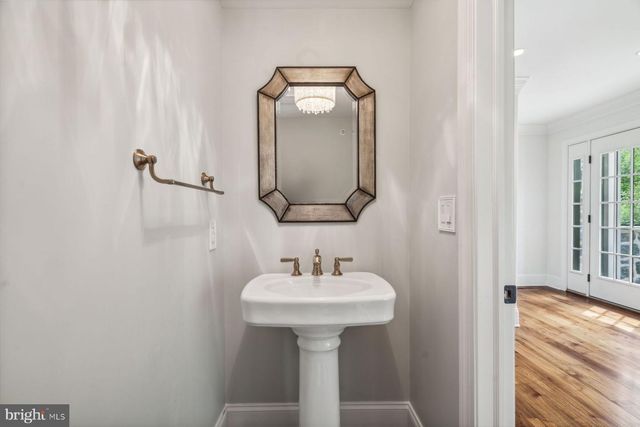 13 OVERLEA WAY, Erdenheim, PA 19038