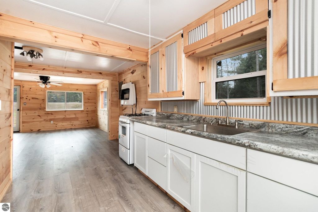 Image 10 of property listing at 2340 W Ryno Road, Luzerne, MI 48636