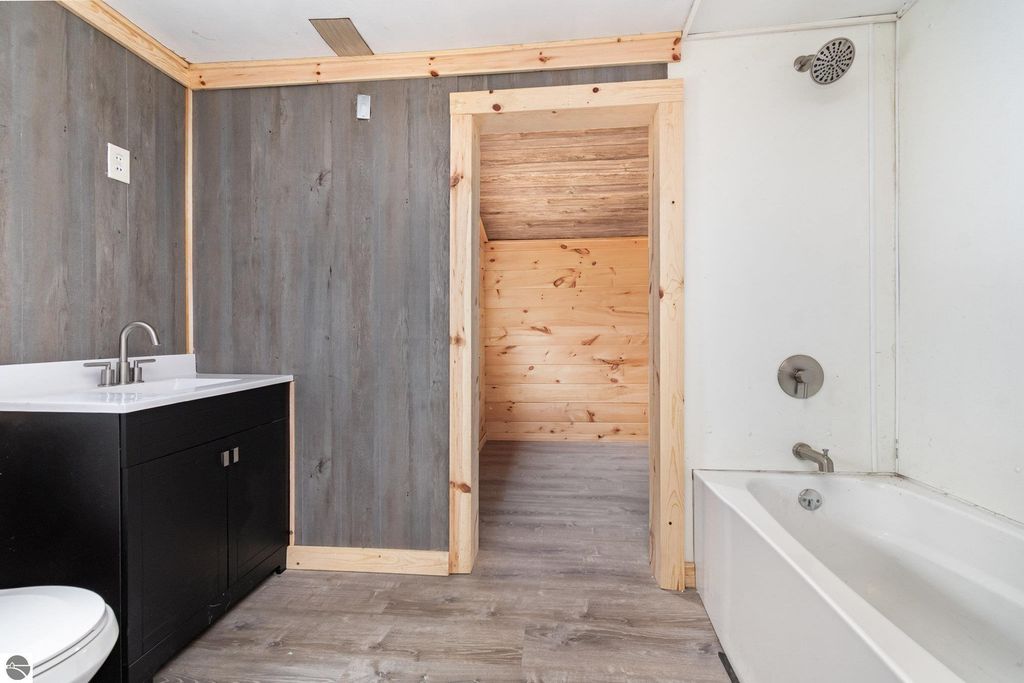 Image 13 of property listing at 2340 W Ryno Road, Luzerne, MI 48636