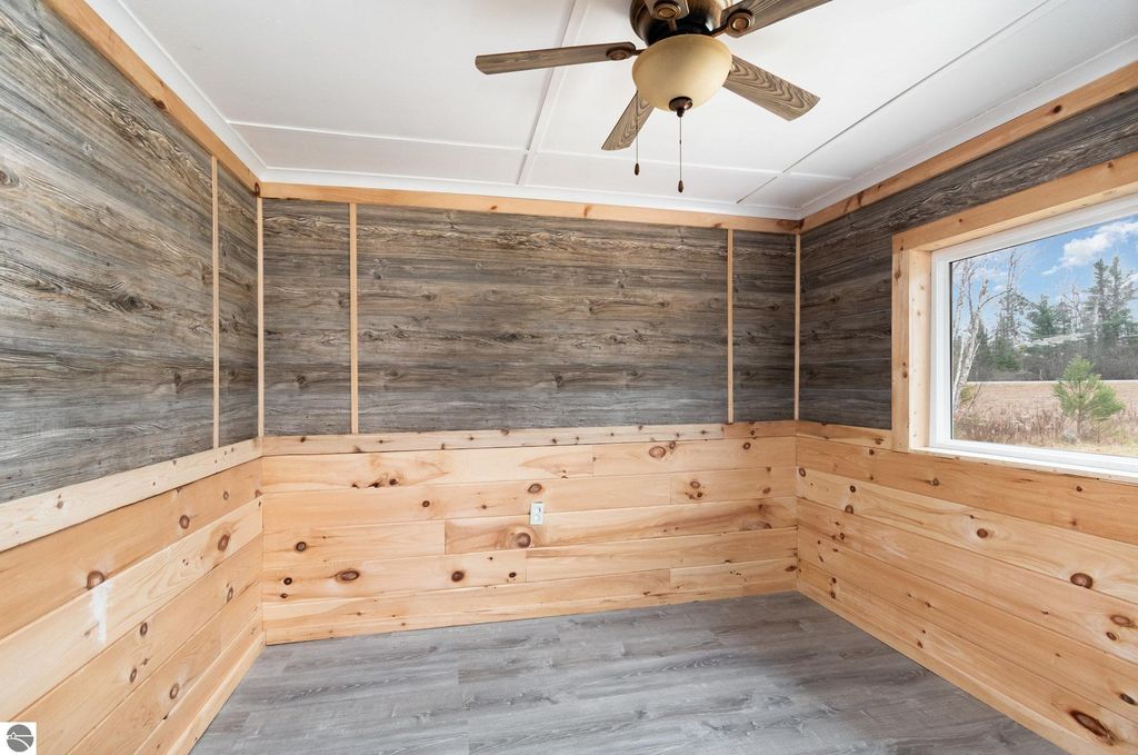 Image 9 of property listing at 2340 W Ryno Road, Luzerne, MI 48636